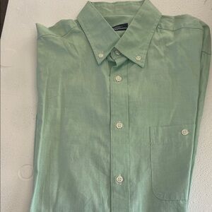 Men's Light Green Casual Button-Down Shirt